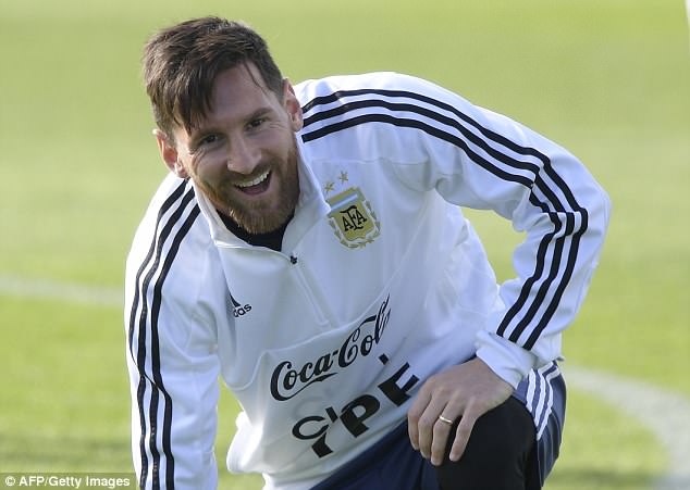 ราคิติชส่ายหัวทำไมชอบโยนภาระล่าแชมป์โลกให้เมสซี่แบก